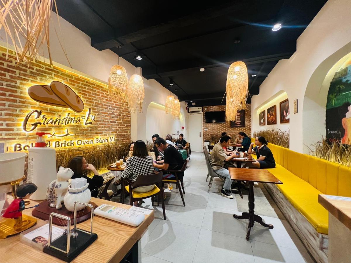 Grandma Lu'S Saigon Japan Town Otel Ho Şi Min Dış mekan fotoğraf